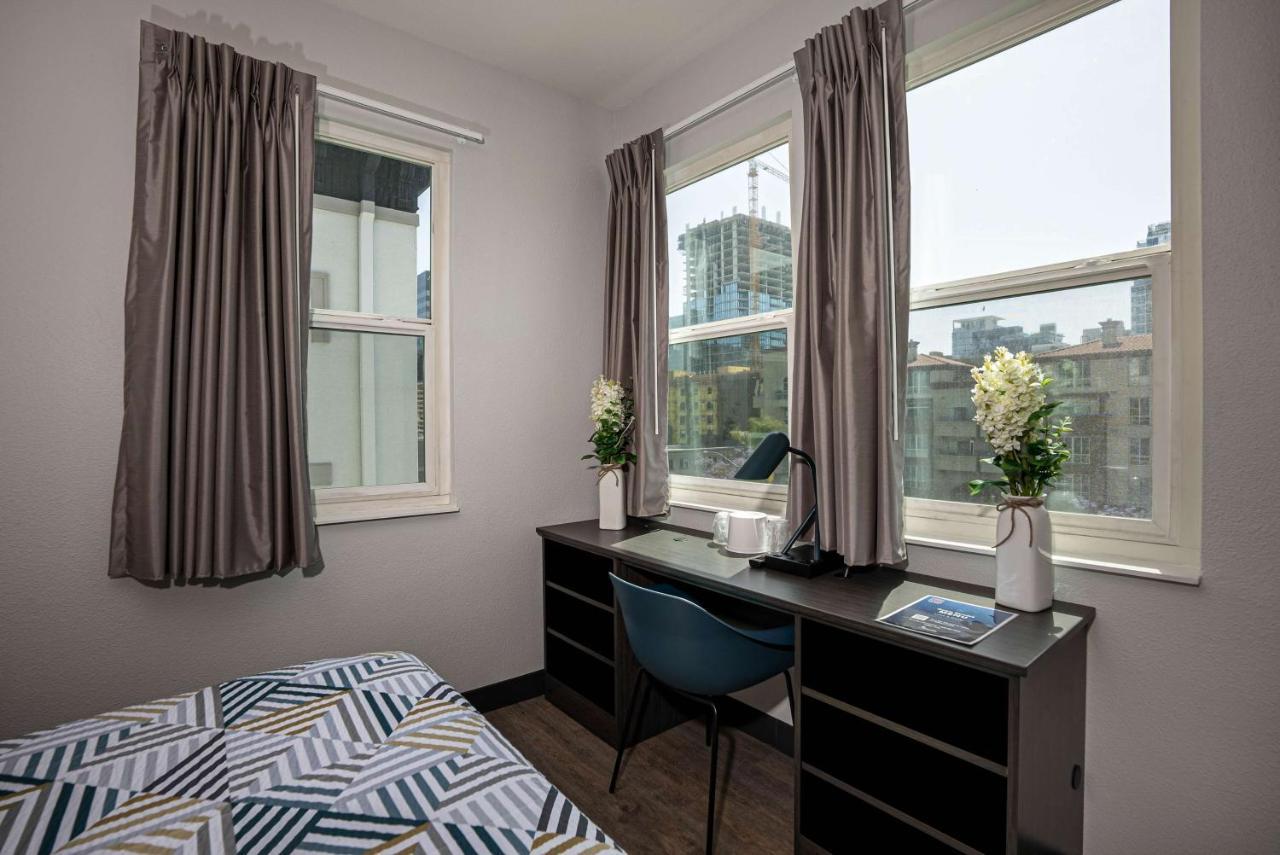 Hotel 6-san Diego, Ca - Downtown 3*