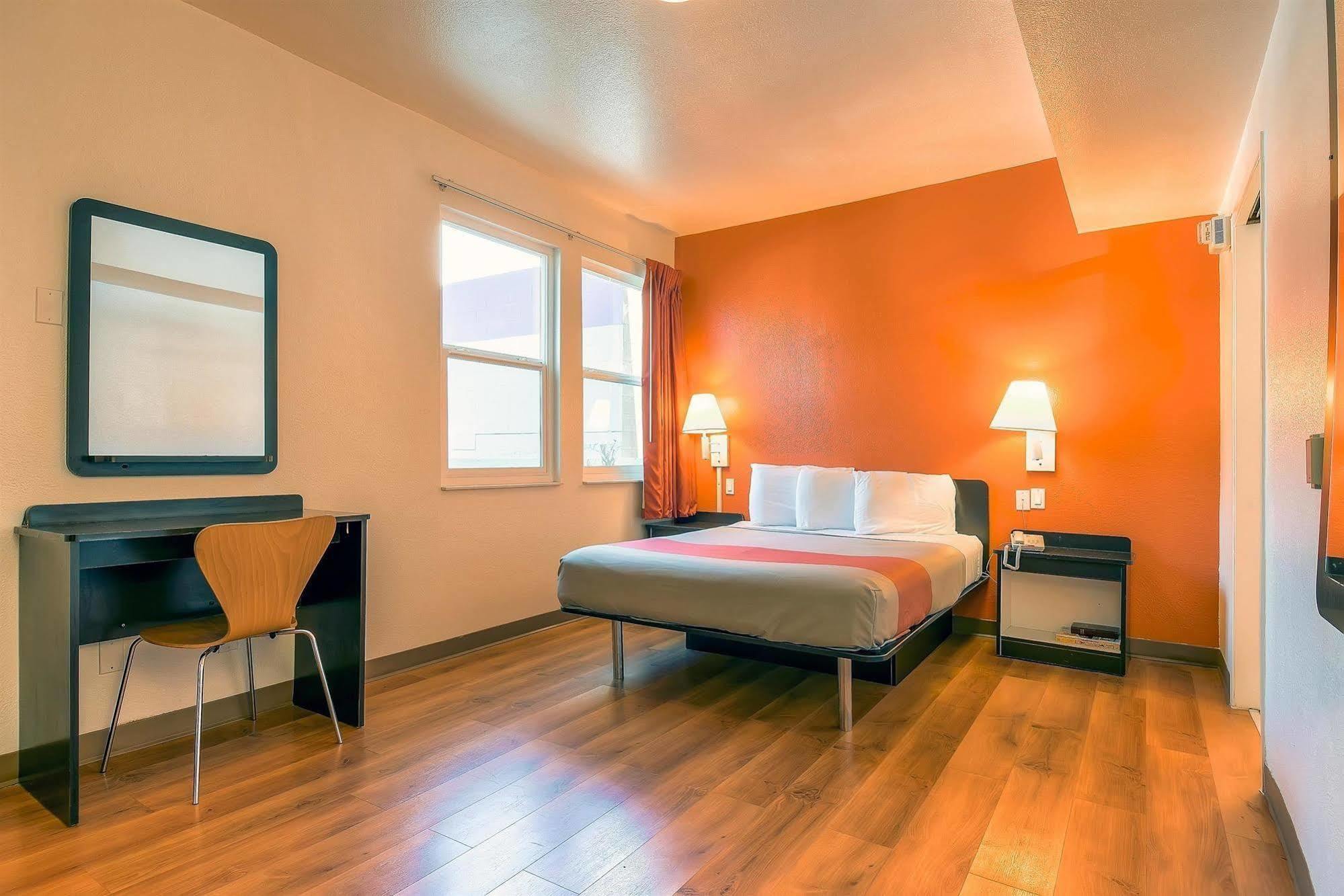 6-san Diego, Ca - Downtown Hotel 3*